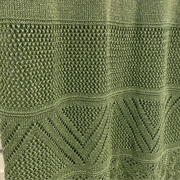 NWT HOUSE OF HARLOW 1960 Women’s Green Shimmer 2 Piece Set Top and Skirt Size S - Picture 11 of 15